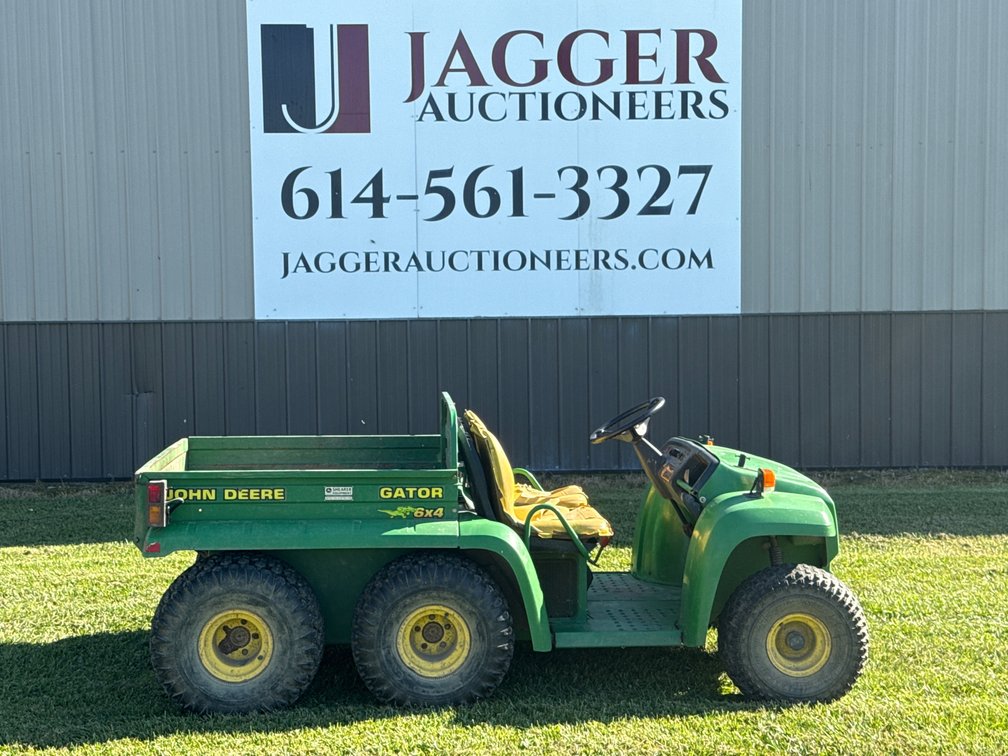 JD 6X4 GATOR