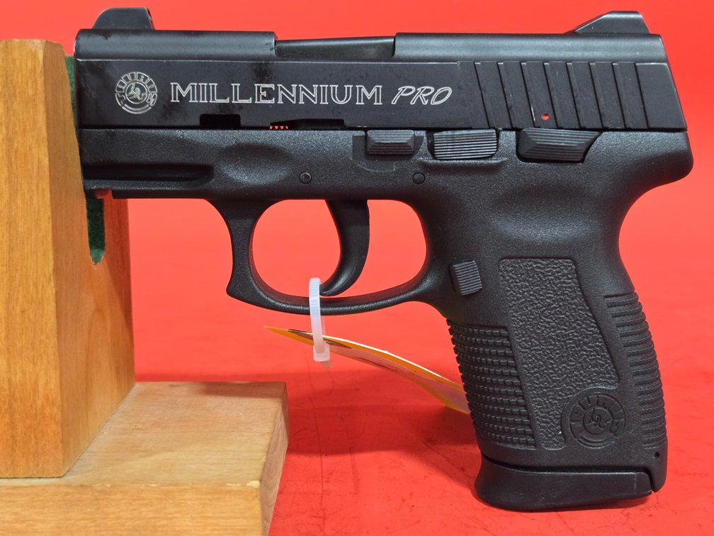 Taurus PT145 MILLENNIUM PRO