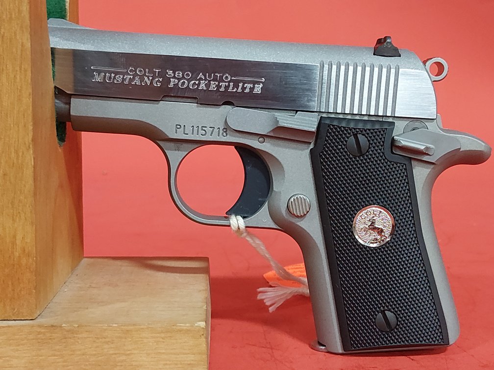 COLT MUSTANG POCKETLITE