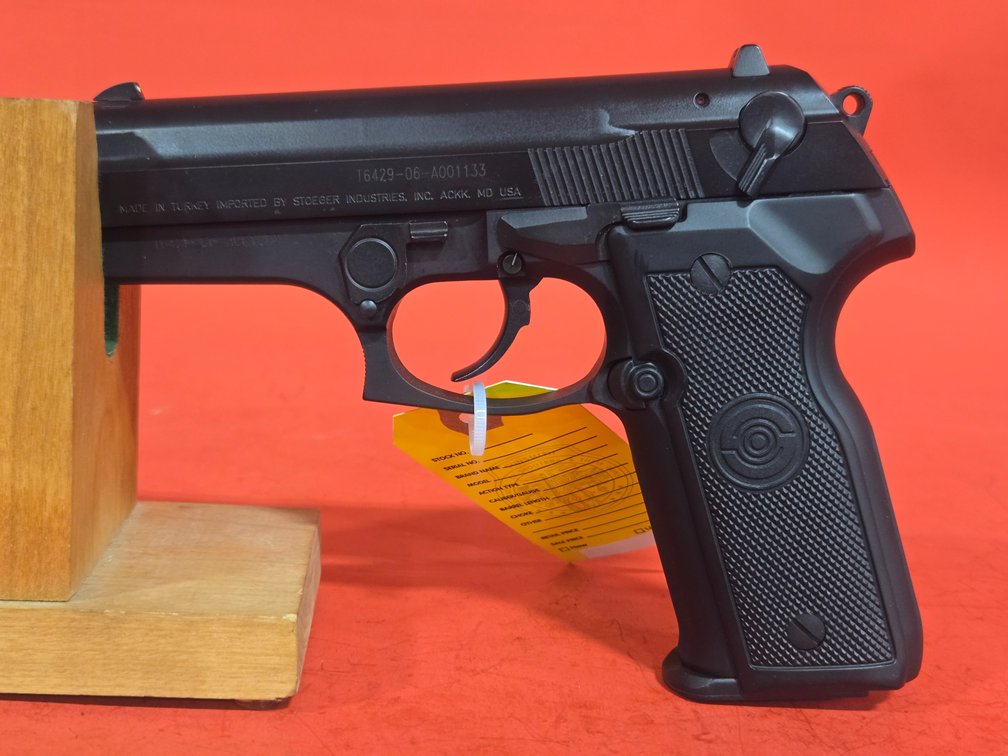 STOEGER COUGAR 8000