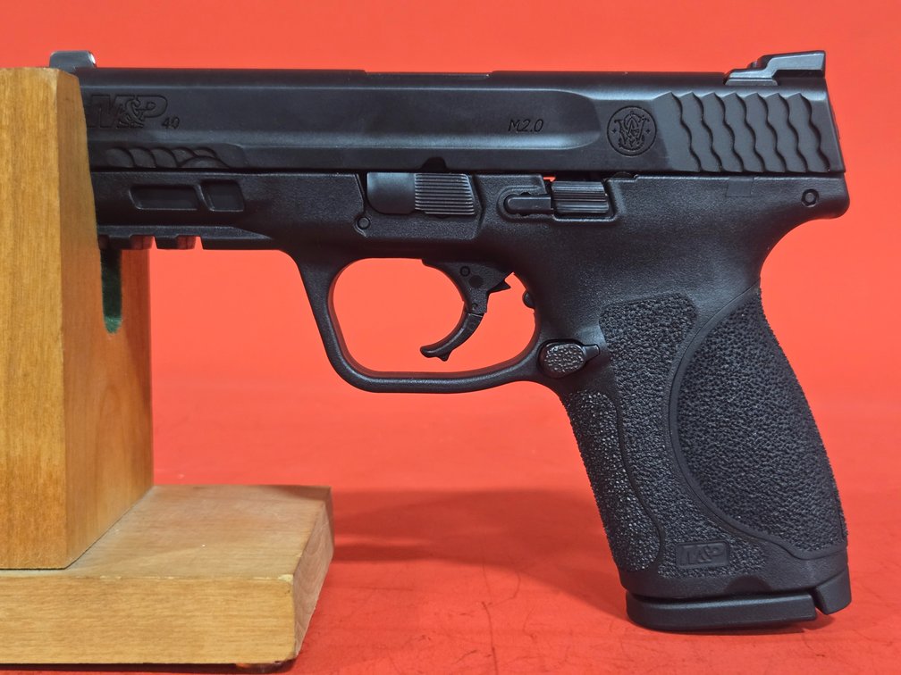 Smith & Wesson M&P40 M2.0 COMPACT