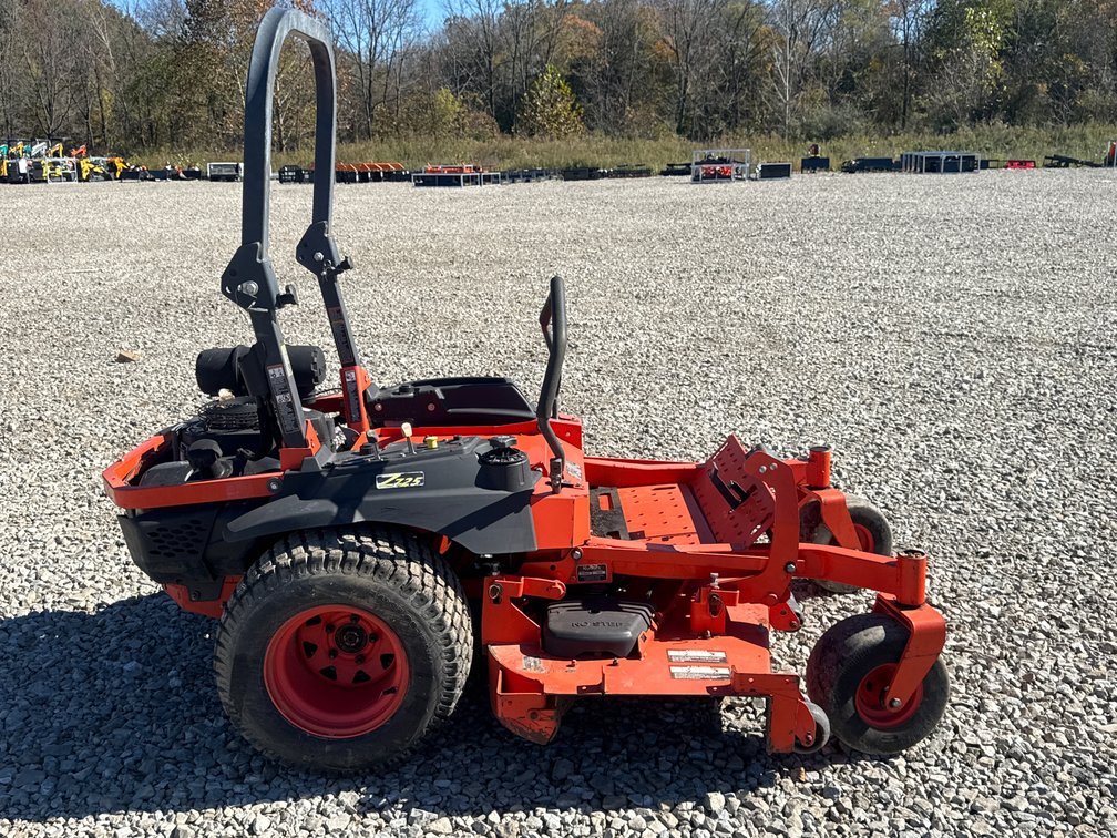 KUBOTA ZERO TURN (NON RUNNING)