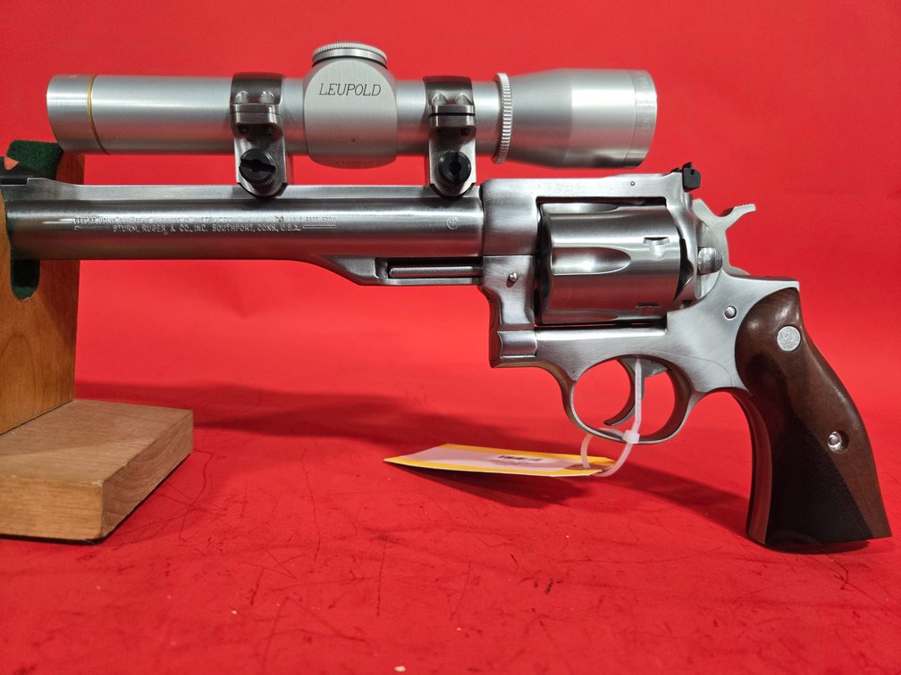 Ruger REDHAWK