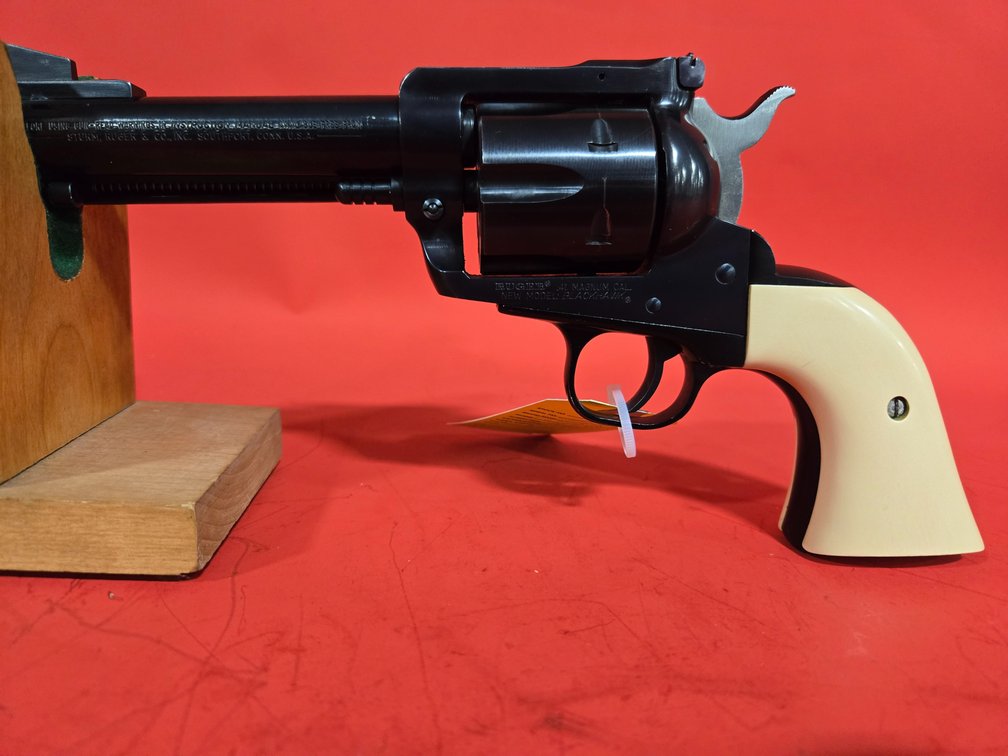 Ruger NEW MODEL BLACKHAWK