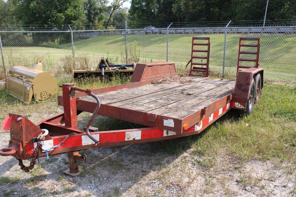 TANDEM EQUIPMENT TRAILER 