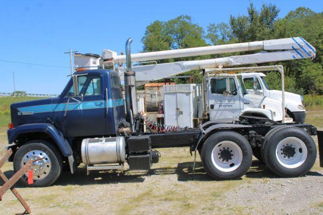 1987 GMC JA9  BRIGADIER SEMI