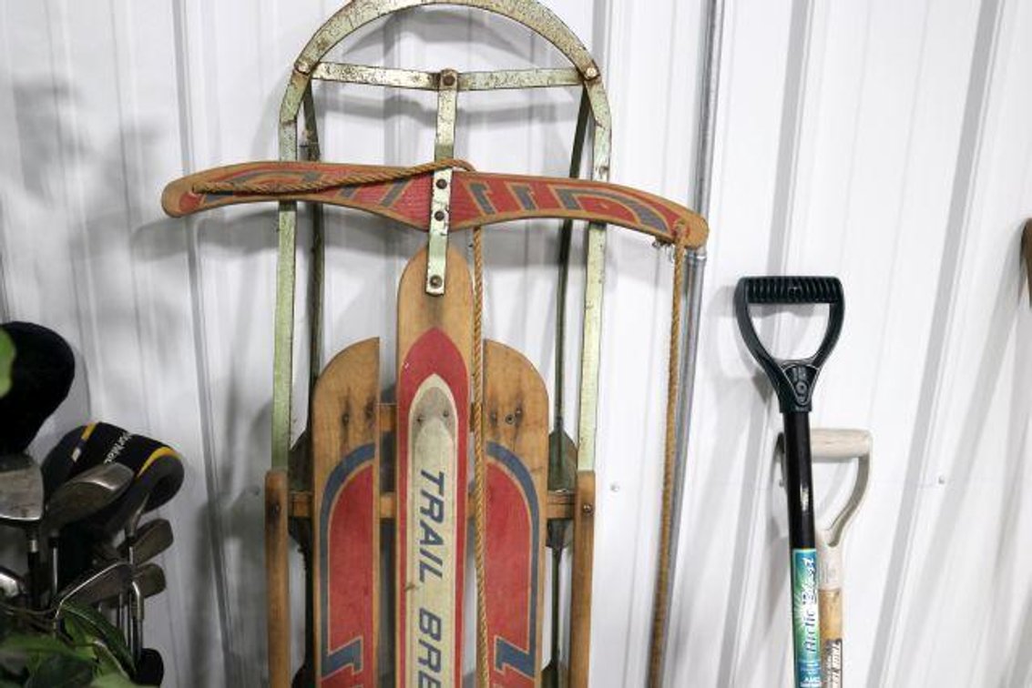 Image for TOOLS-SMOKERS-FURNITURE-DECOR-SIGNS