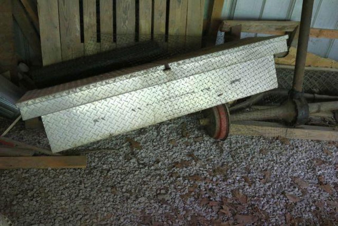 Image for HILTON FAMILY AUCTION