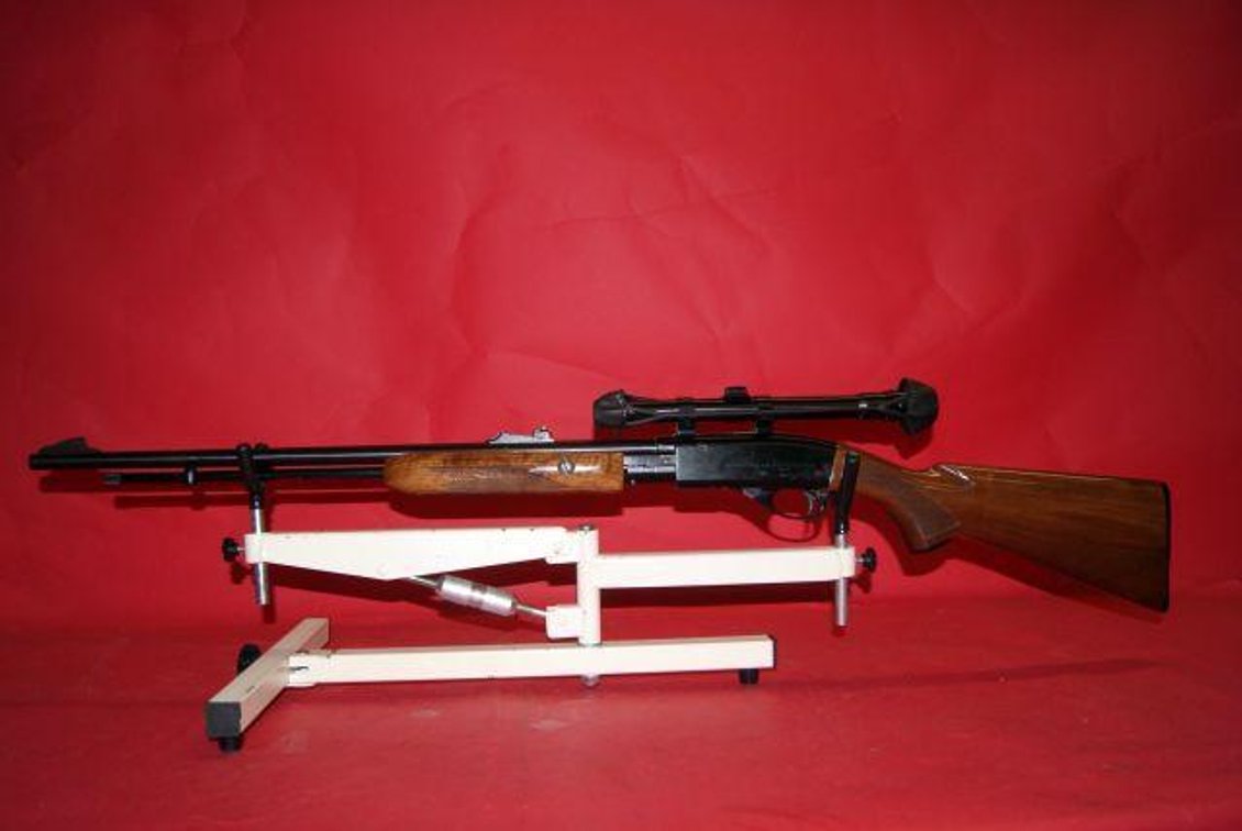 REMINGTON MODEL 572 FIELDMASTER PUMP 22 RIFLE