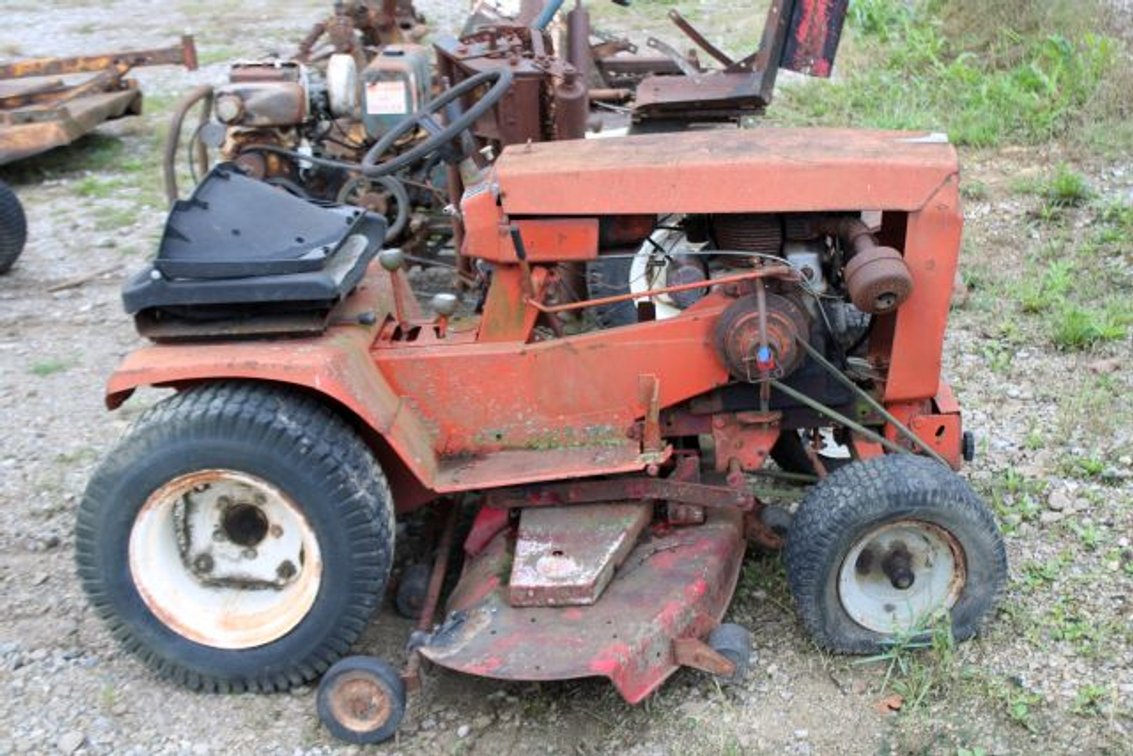 WHEEL HORSE PROJECT MOWER