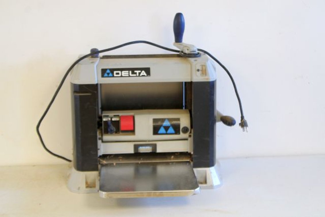 DELTA FINISH PLANER