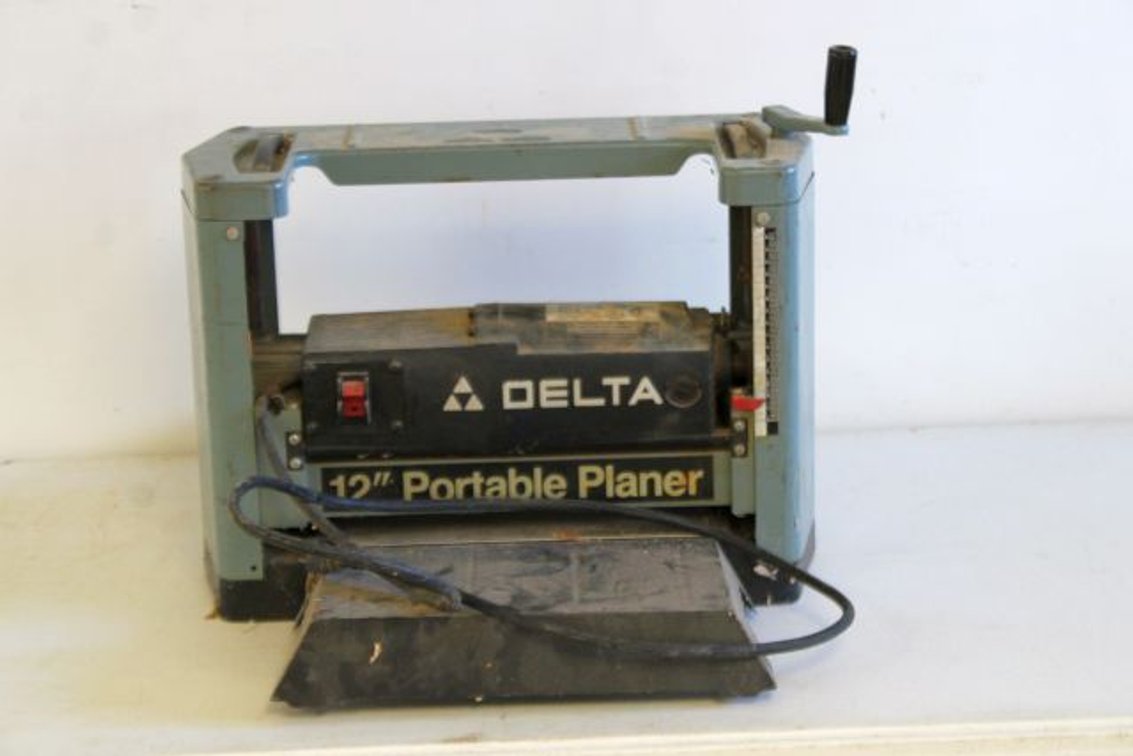 DELTA 12" PLANER