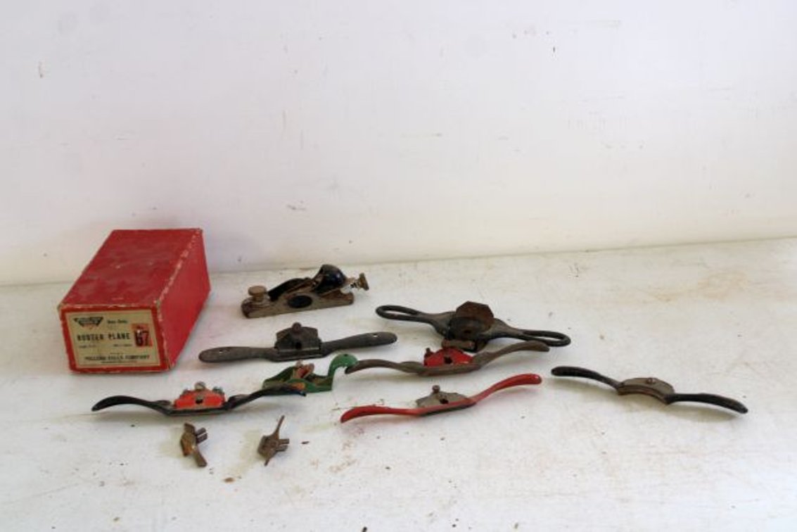 WOODWORKING TOOLS