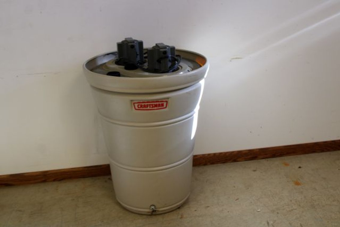CRAFTSMAN SHOP VAC