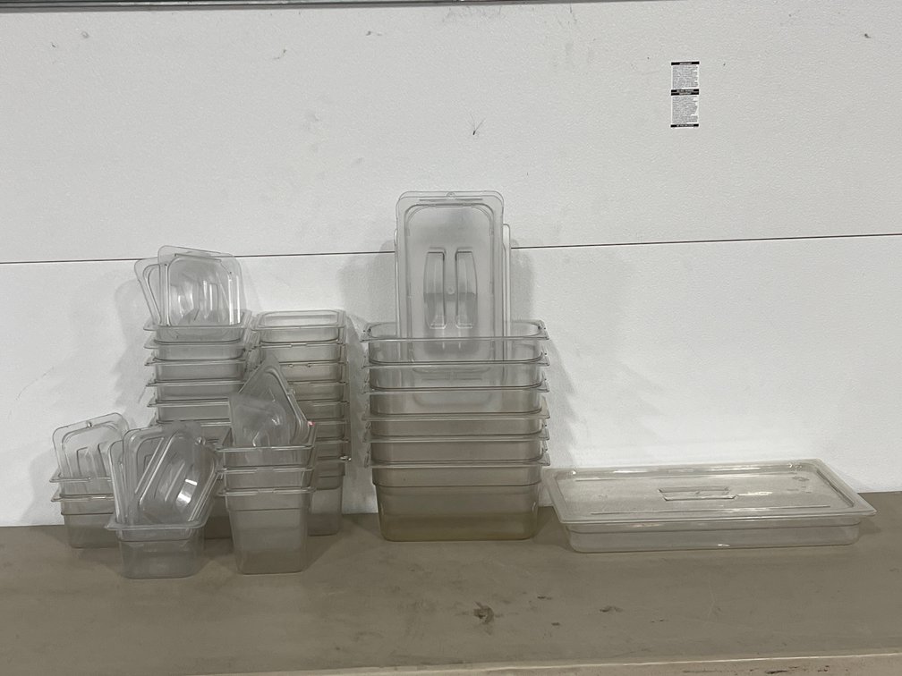 CARLISLE INSERT STORAGE TRAYS