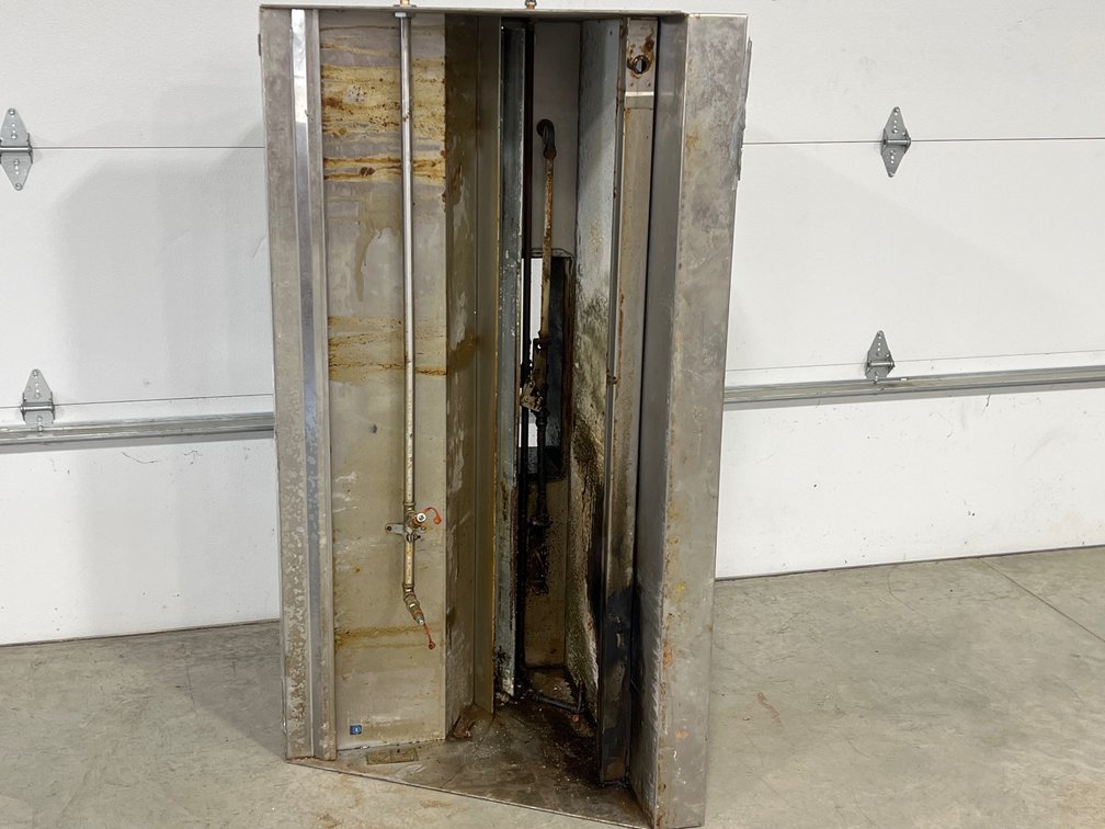 RANGE HOOD