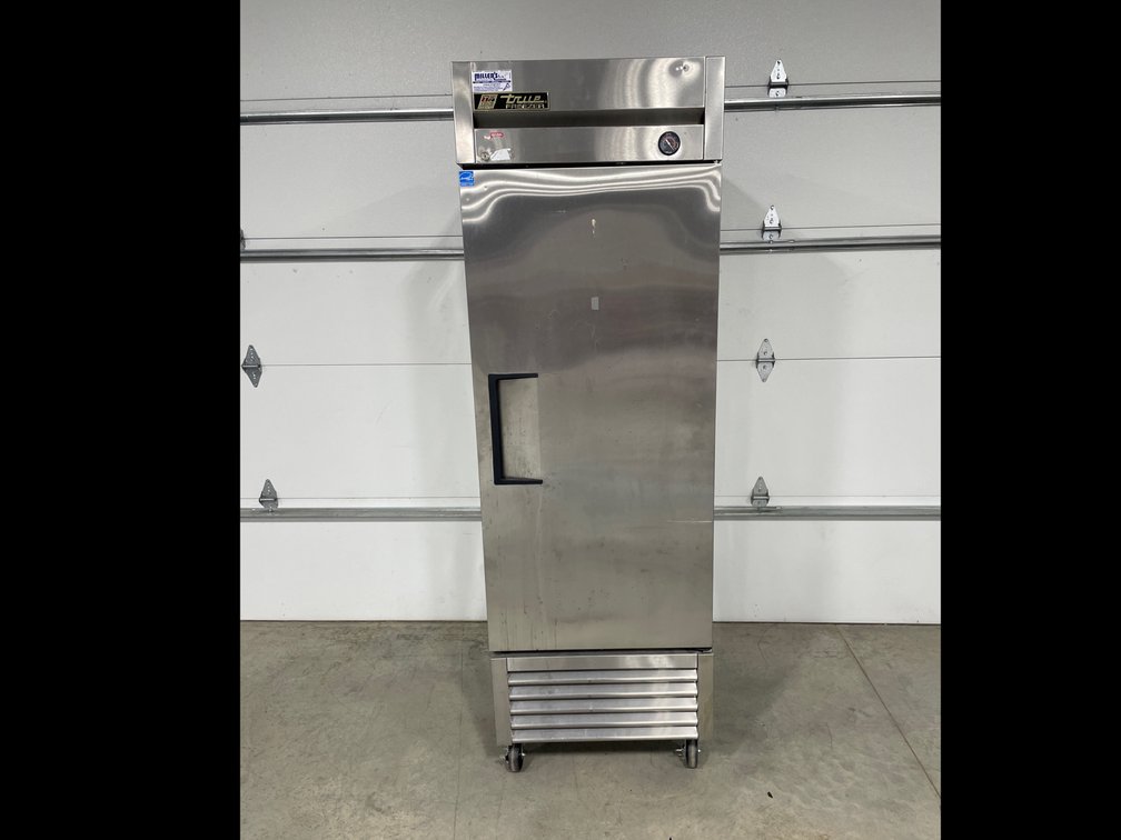 TRUE FREEZER T-23F 