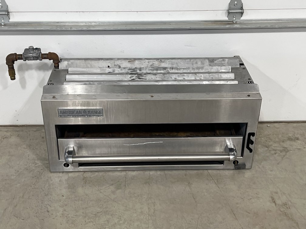 AMERICAN RANGE OVEN