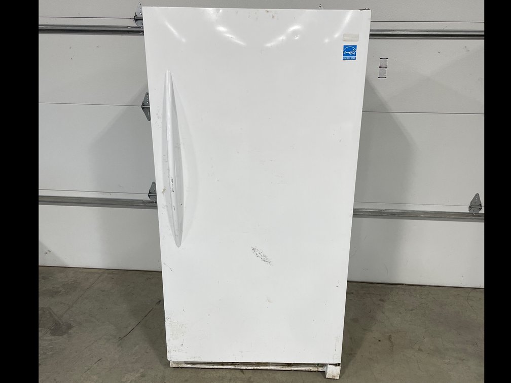 FRIGIDAIRE FREEZER