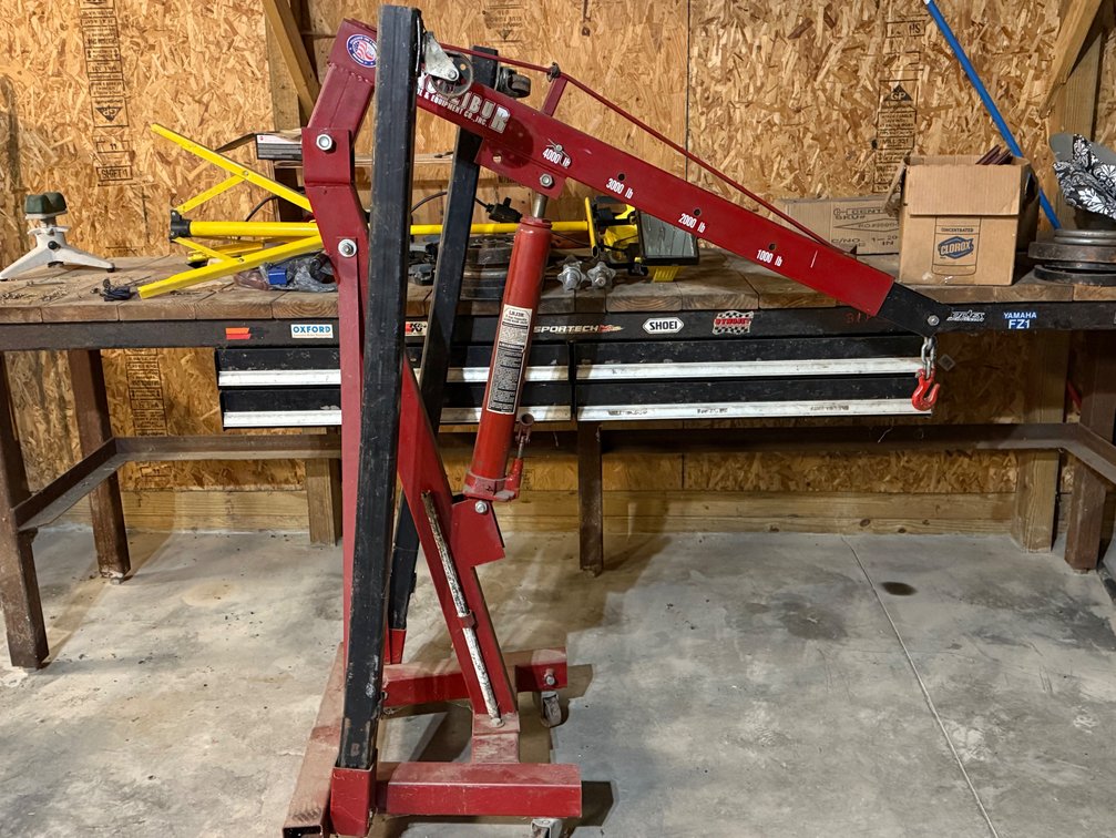 EXCALIBUR ENGINE HOIST