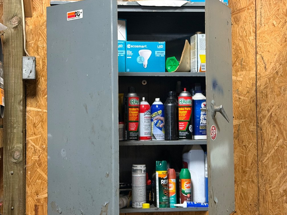 CABINETS AND CONTENTS 