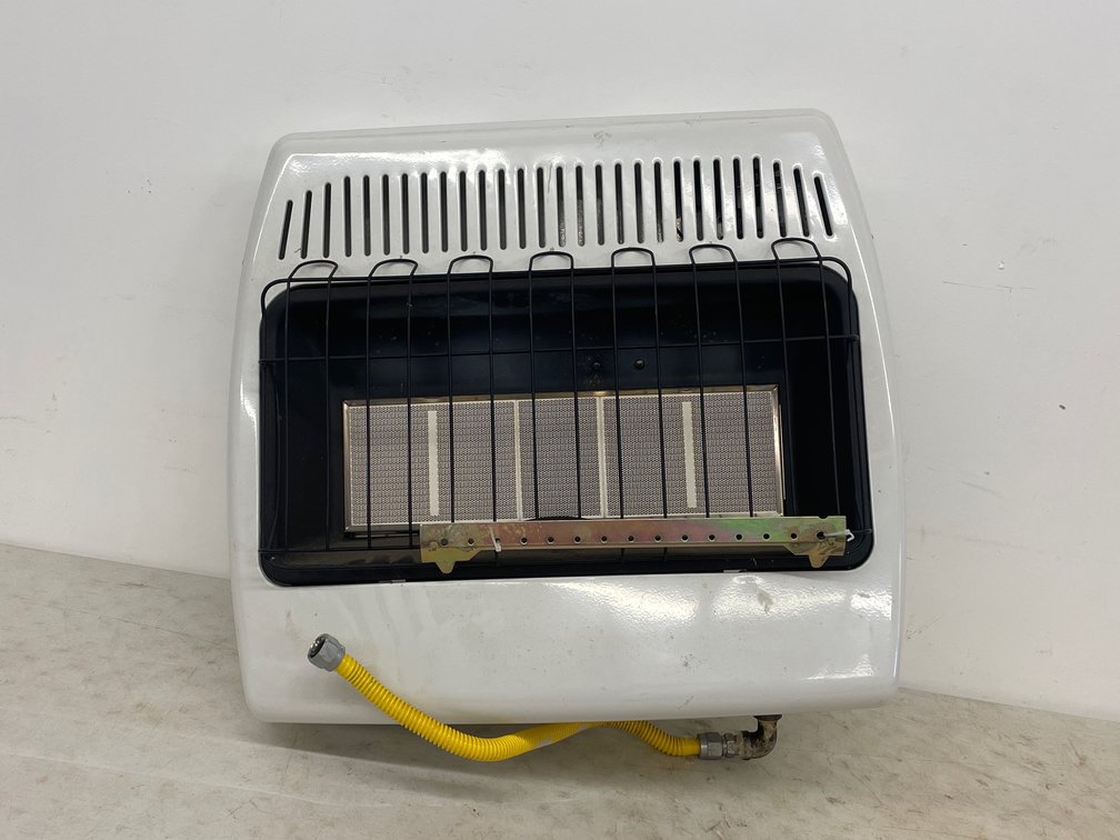 GAS WALL HEATER