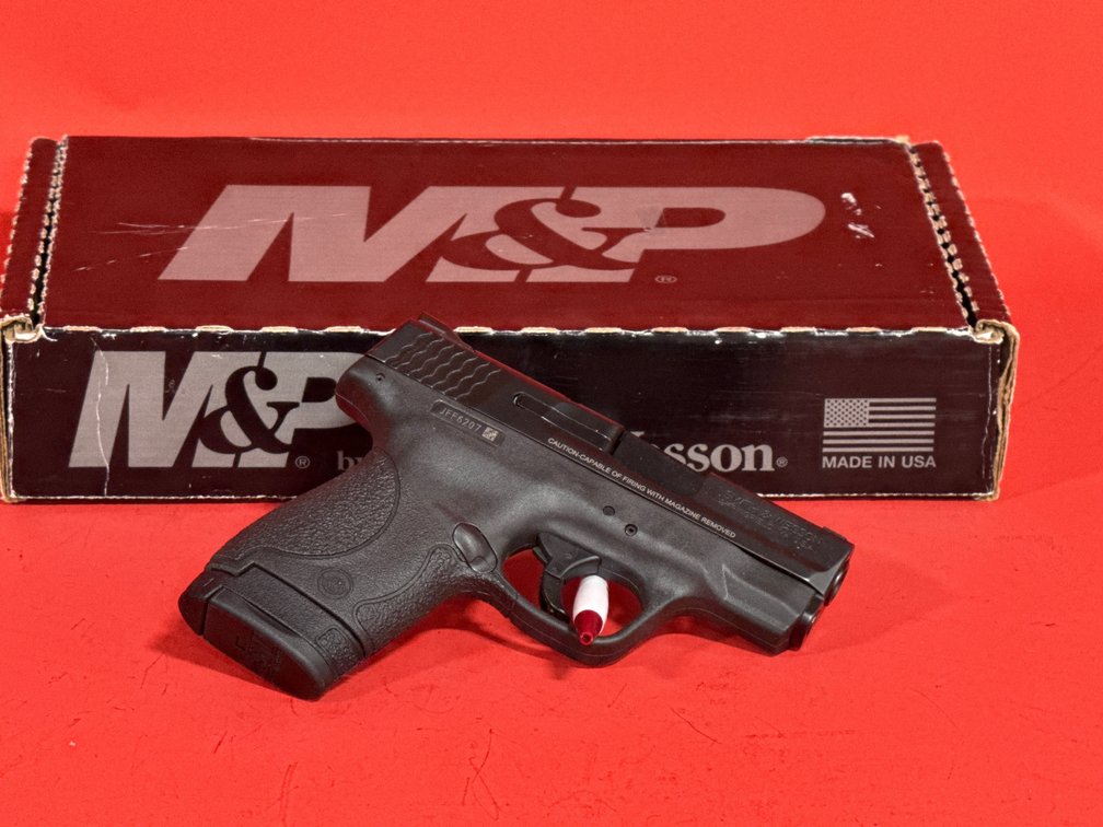 SMITH AND WESSON M&P40 SHIELD PISTOL