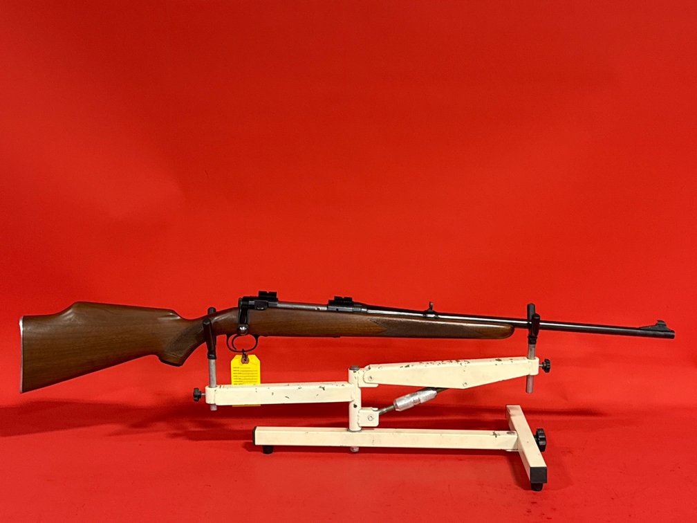SAVAGE 110 243WIN RIFLE
