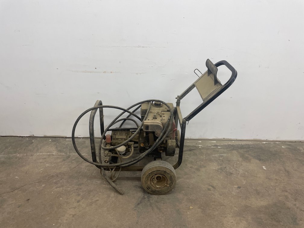 PRESSURE WASHER