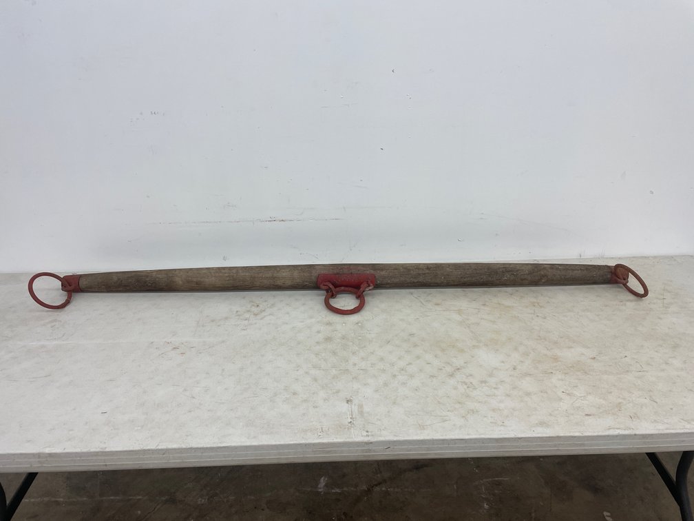 EQUINE HITCH