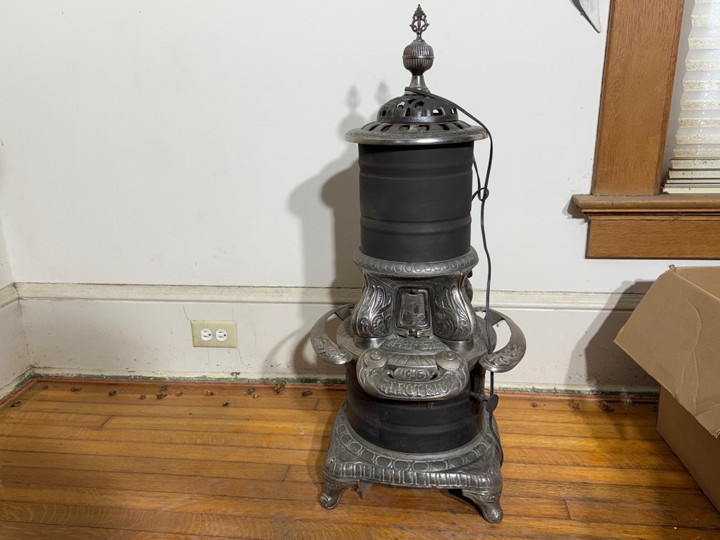 ELECTRIC OIL STOVE CO HEATER