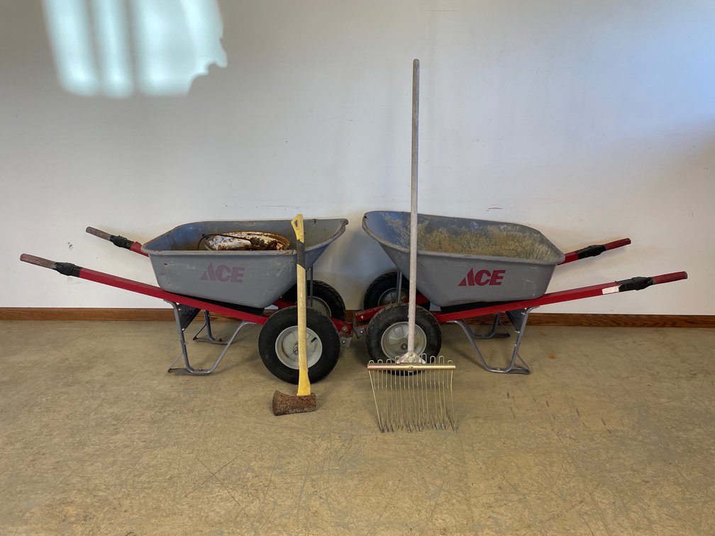 WHEEL BARROW, LONG HANDLES, CABLE