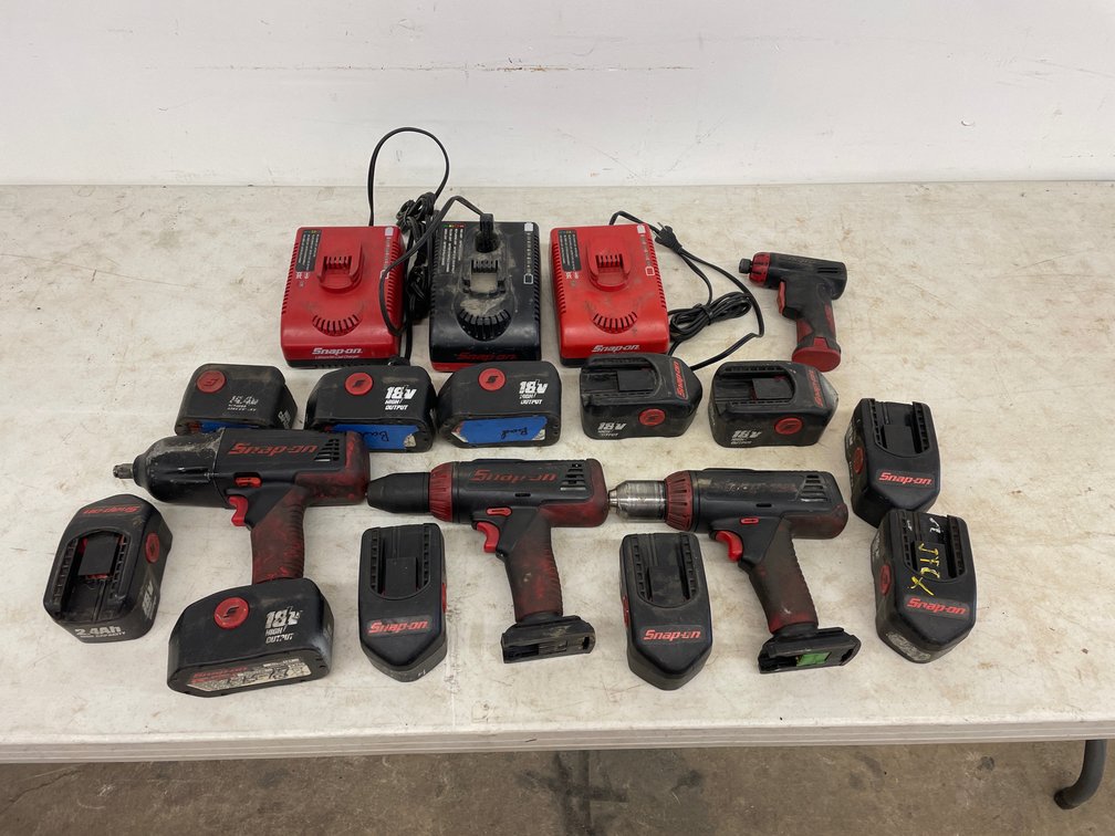 SNAP ON 18V CORDLESS TOOLS