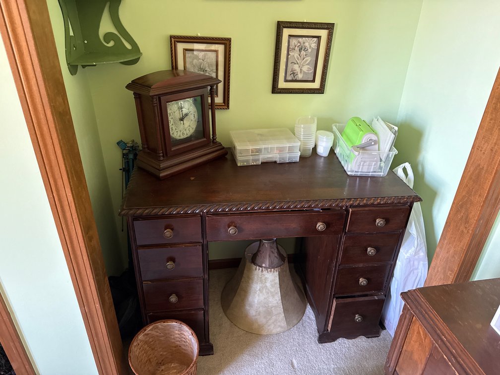 DESK, CLOCK, ETC