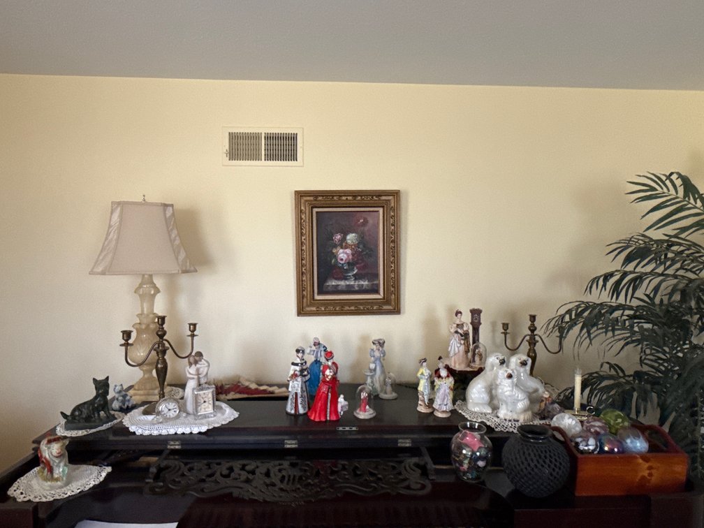 KNICK KNACK DECOR 