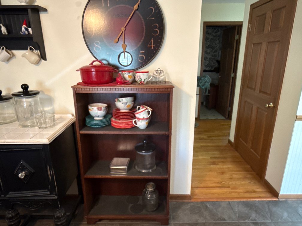 SHELF W/ DISH CONTENTS 