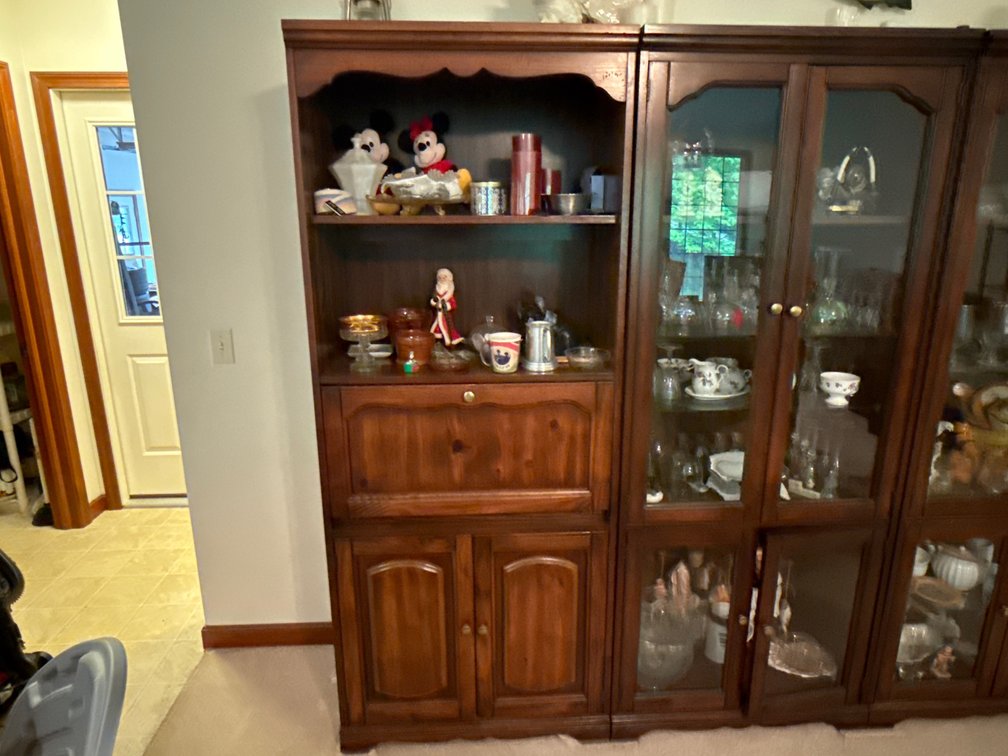 VINTAGE CABINET 