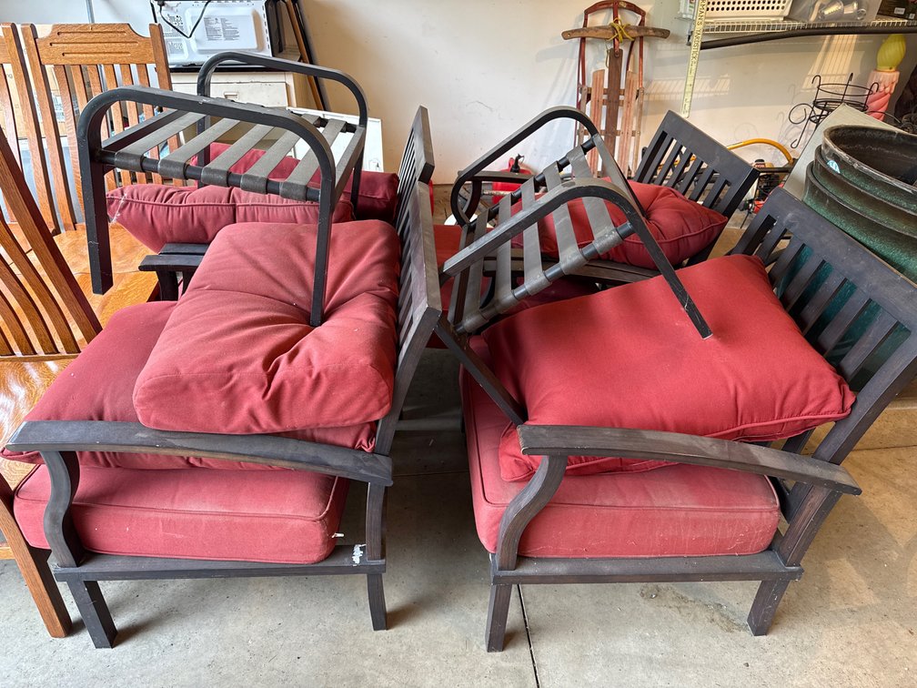 PATIO FURNITURE 