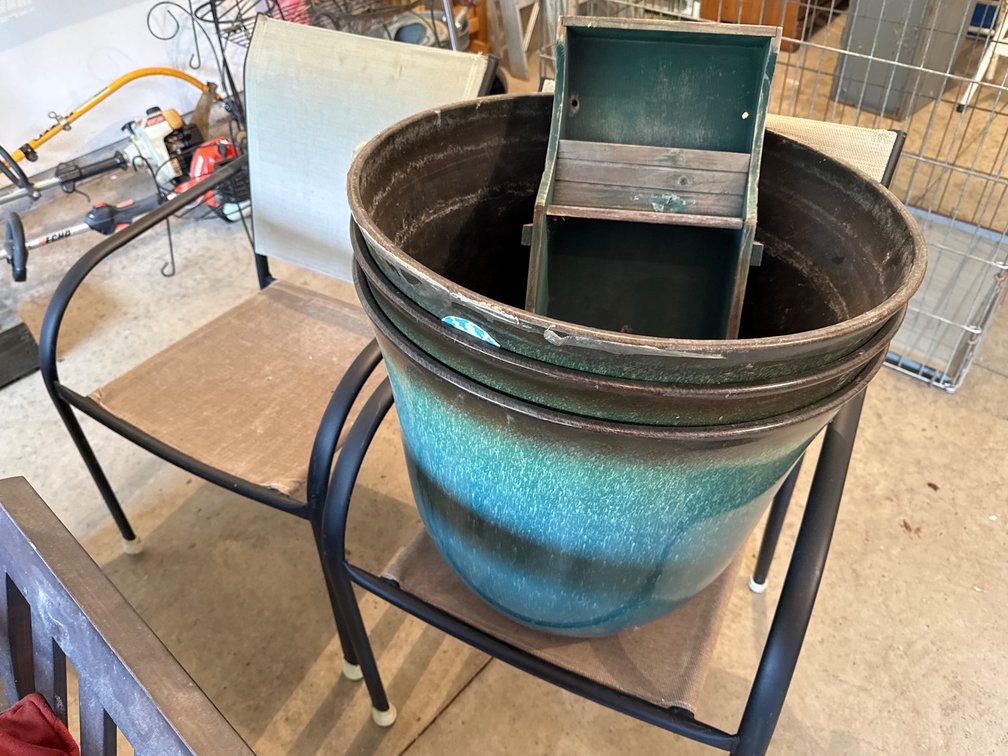 PATIO CHAIRS & PLANTERS