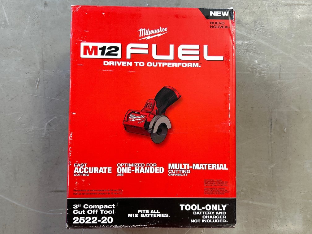 MILWAUKEE COMPACT CUT OFF TOOL