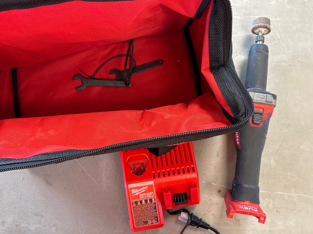 MILWAUKEE FUEL DIE GRINDER