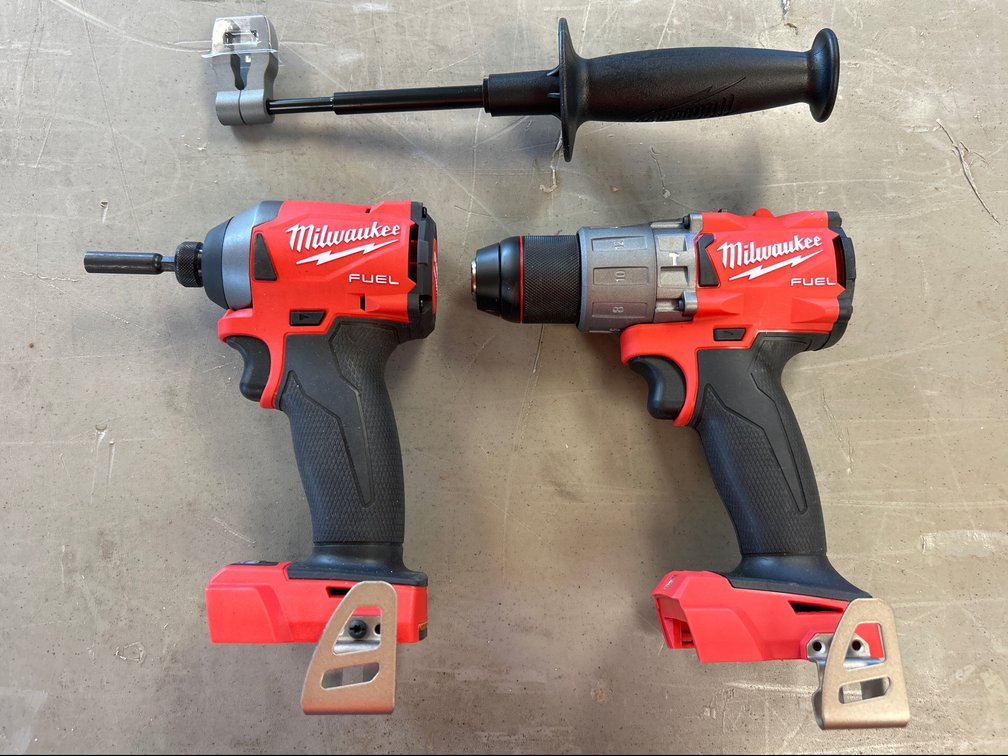 MILWAUKEE DRILL & DRIVER