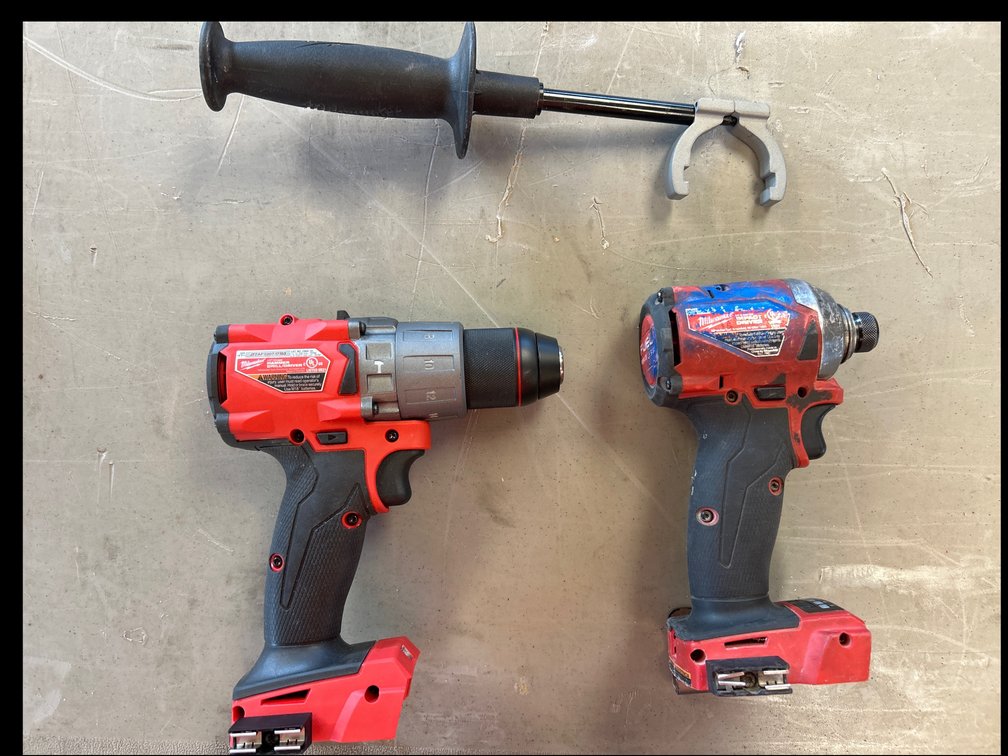MILWAUKEE DRIVER & DRILL