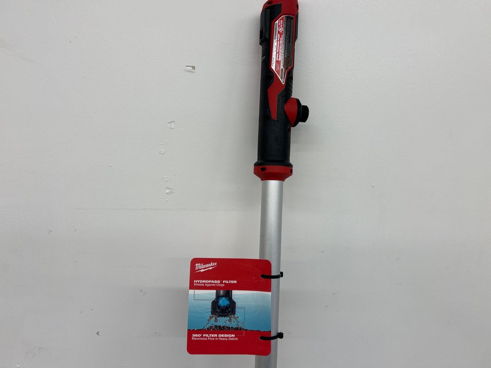 MILWAUKEE M12 TRANSFER PUMP