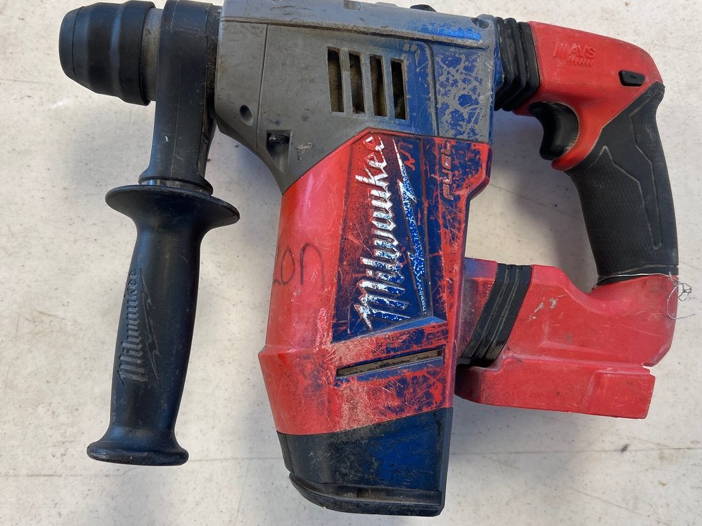 MILWAUKEE FUEL ROTARY HAMMER