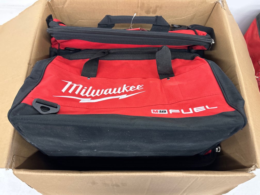 MILWAUKEE BAGS 