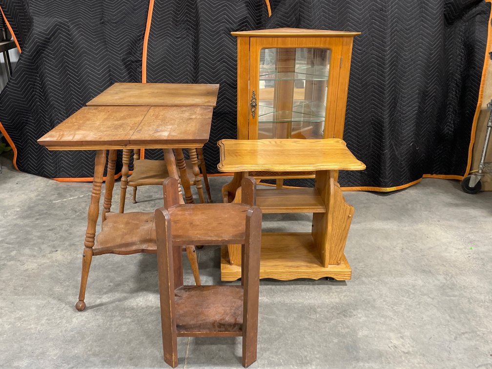 END TABLES & SHELF