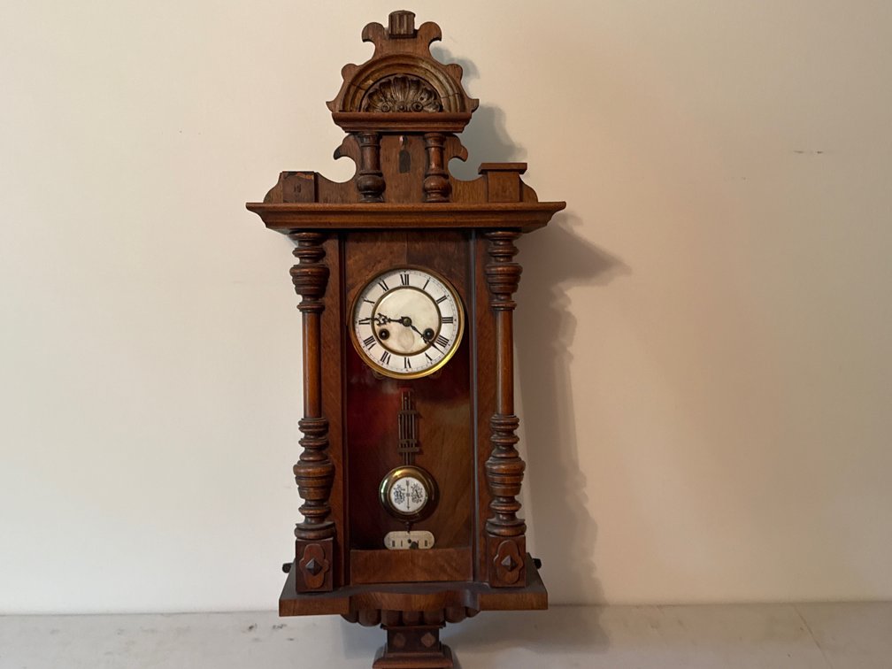RA WALL CLOCK 