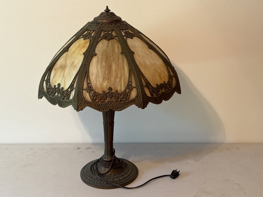 SLAG GLASS LAMP