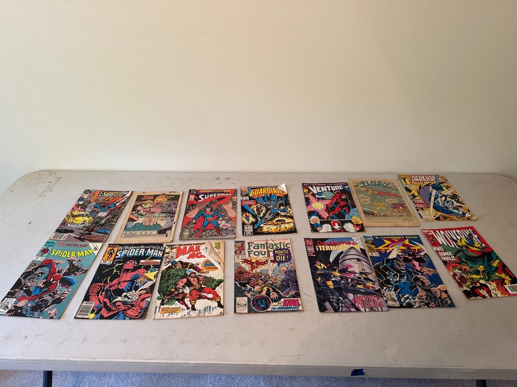 COMIC BOOKS